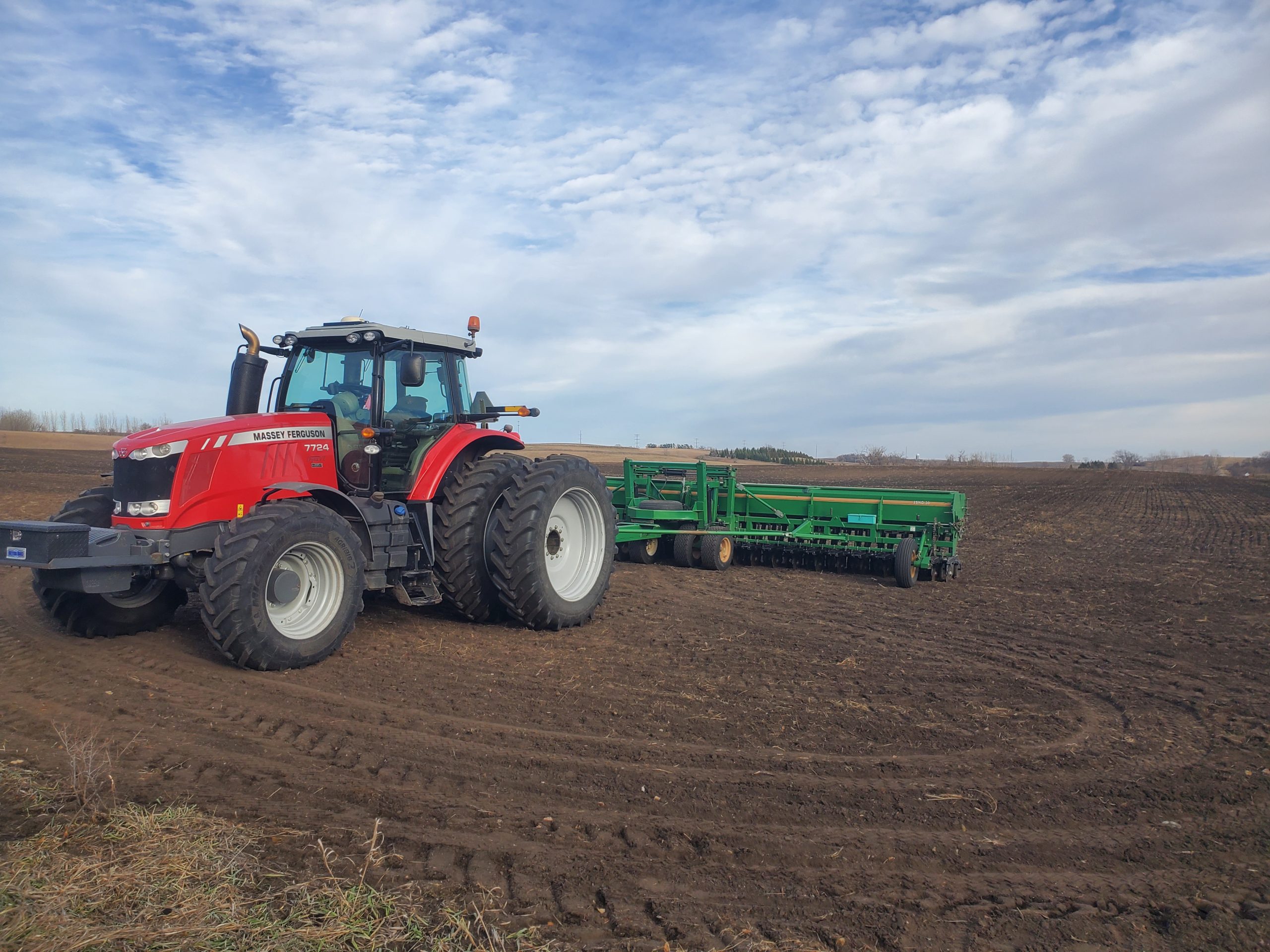 Tractor and 30ft Drill Jason Tank